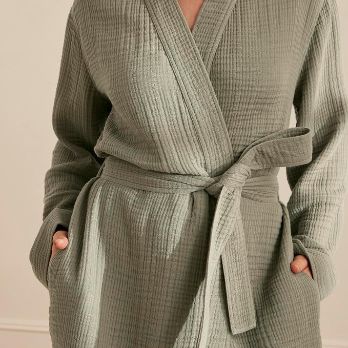 BOLL & BRANCH Dream Robe - 100% Organic Cotton - Ultra Soft, Lightweight, Breathable, and Pre Shrunk - Unisex