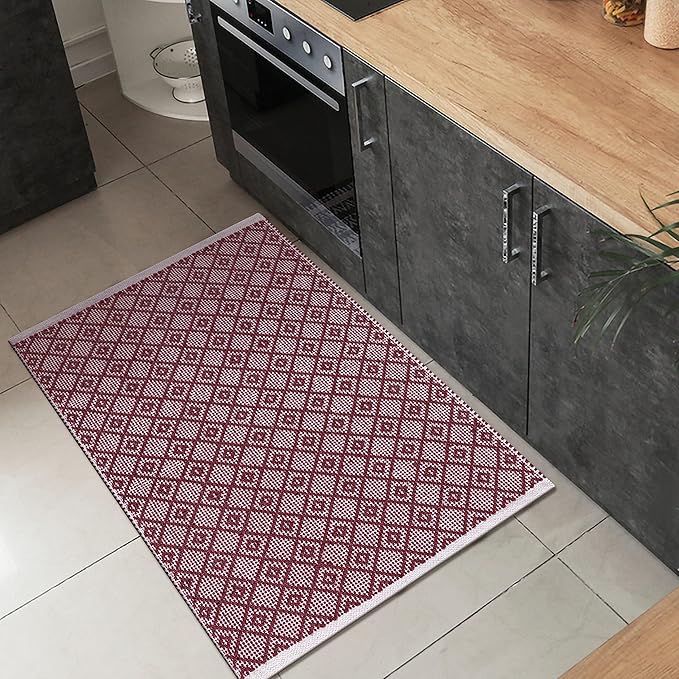 Cotton Diamond Woven Area Rug 2x3 Feet - Burgundy, Anti Slip Soft Durable Cotton Boho Front Door Mat Ideal for Entryway, Kitchen, Bedroom | Laundry Space Machine Washable Throw Carpet for Balcony