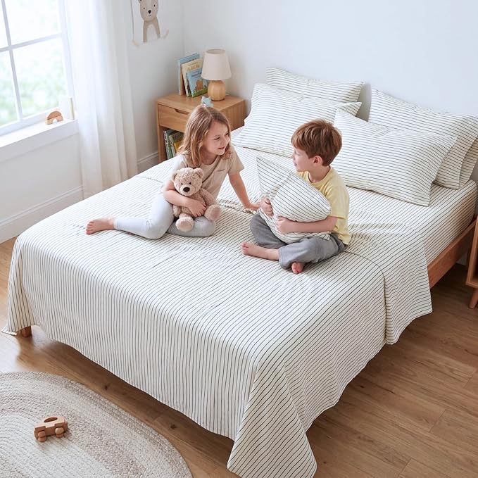 MakeMake Organics Organic Sheets (4 Piece) GOTS Certified Organic Cotton Queen Sheets Set Dreamy Soft Fitted Sheet Flat Sheet 2 Pillow Cases Kids Room (Queen, Blue Stripes)