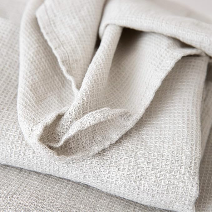 LinenMe Set of 2 Washed Waffle Linen Hand Towels, 20 by 28"-inch, Silver, Prewashed, 100% European Linen