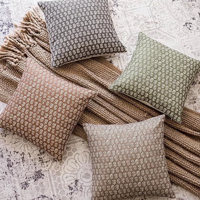 Foindtower Set of 2 Decorative Vintage Floral Print Throw Pillow Covers Neutral Farmhouse Cushion Covers Boho Home Decor for Sofa Couch Chair Bedroom Living Room,24×24 Inch,Light Orange Brown