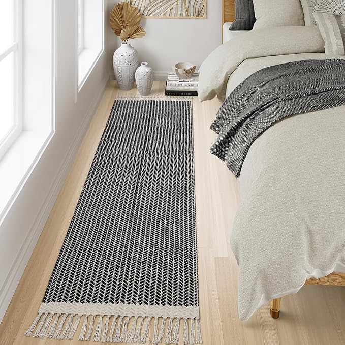 Lahome Belle Boho 2x7 Hallway Runner Rug, Bathroom Runners Lightweight Entry Woven Cotton Black Runner Rug with Tassels, Farmhouse Door Mats Indoor Low Pile Carpet for Laundry Room Decor