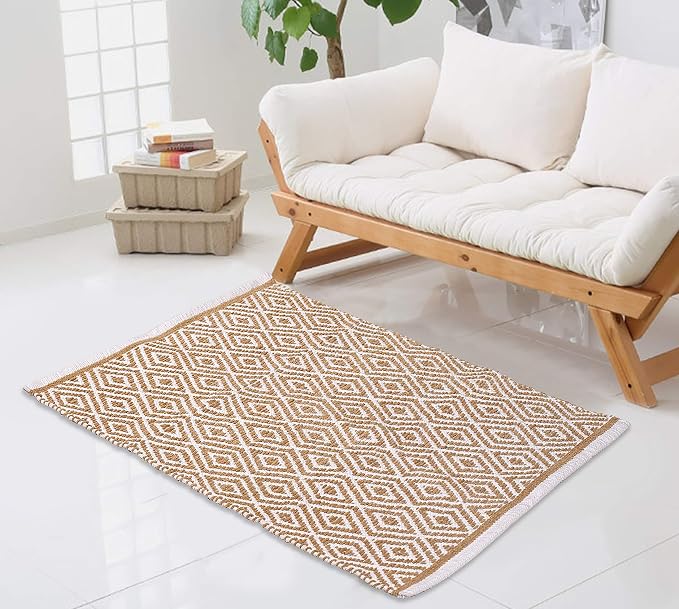 Chenille Cotton Diamond Rug 21x34 Inches - Linen, Reversible Small Soft Washable Front Door Mat Ideal for Kitchen, Entryway, Bathroom | Beige Farmhouse Boho Accent Indoor Throw Rugs for Patio