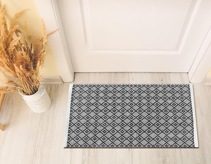 Cotton Diamond Woven Area Rug 2x3 Feet - Black, Non Slip Farmhouse Accent Indoor Outdoor Area Floor Mat Ideal for Entryway, Nursery, Kitchen | Boho Soft Decorative Dark Bedroom Patio Throw Carpet