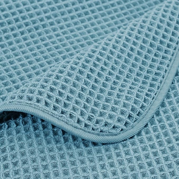 POLYTE 430 GSM Microfiber Oversize Quick Dry Lint Free Bath Towel, 60 x 30 in, 4 Pack (Waffle Weave)