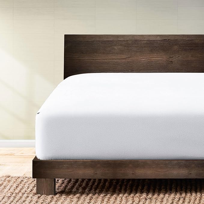 Briarwood Home Extra Deep Fitted Sheet 100% Organic Cotton Flannel, Breathable, Anti-Slip, Shrink-Resistant, Wrinkle-Free, Double-Stitched, Fits Deep Mattresses, White, King