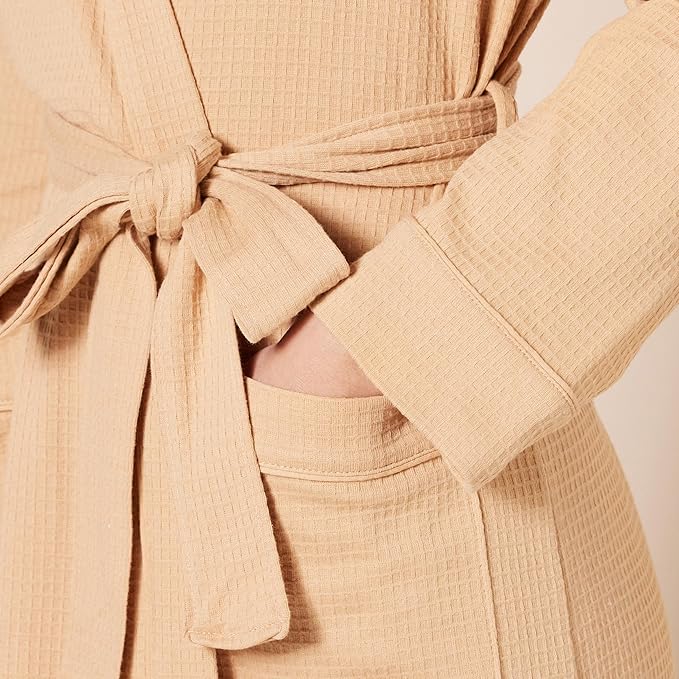 Amazon Essentials Women's Lightweight Waffle Full-Length Bath Robe with Pockets (Available in Plus Size)
