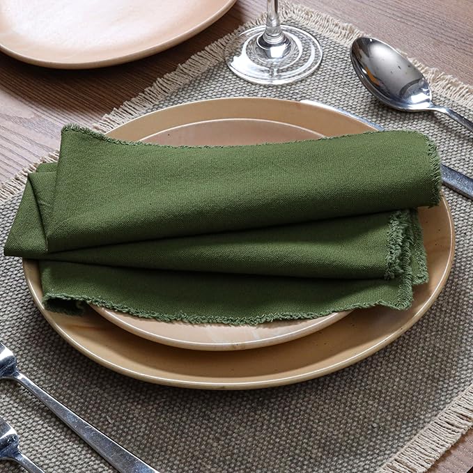 Ramanta Home Cloth Napkins Set of 4 Olive Green 18x18 Inch - Spring Soft & Durable Frayed Dinner Napkin for Easter Wedding, Birthday | Heavy Weight Fabric Table Linen for Everyday Use Family Dinners