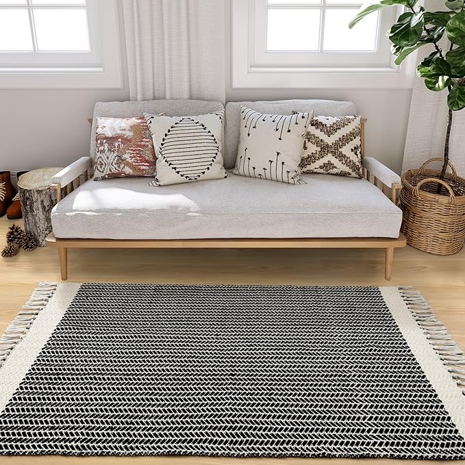Lahome Belle Boho Entryway Rug, 3x5 Rugs for Bedroom Lightweight Washable Throw Rug Woven Cotton Bathroom Carpet with Tassels, Farmhouse Black and White Rugs for Living Room Kitchen Office Dorm