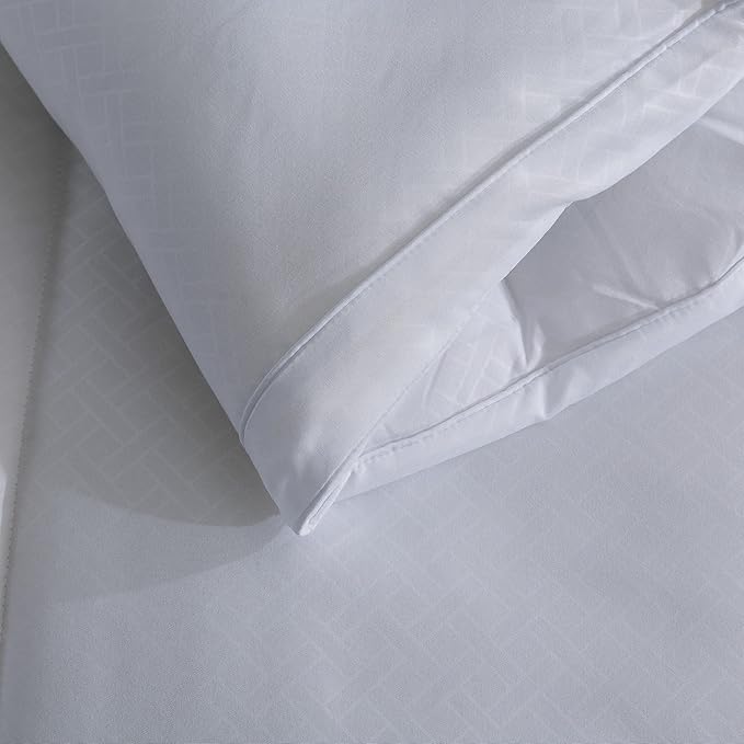 Feather and Loom European Gusset All Season Down Alternative Comforter - 1.5-inch Gusset for Extra Loft, Easy Care Microfiber Cover, Hypoallergenic Fiber Fill - Color: Gray | Size: Twin