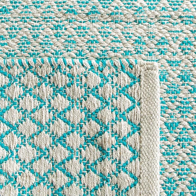 SAFAVIEH Montauk Collection Area Rug - 5' x 8', Turquoise & Ivory, Handmade Cotton, Ideal for High Traffic Areas in Living Room, Bedroom (MTK601E)