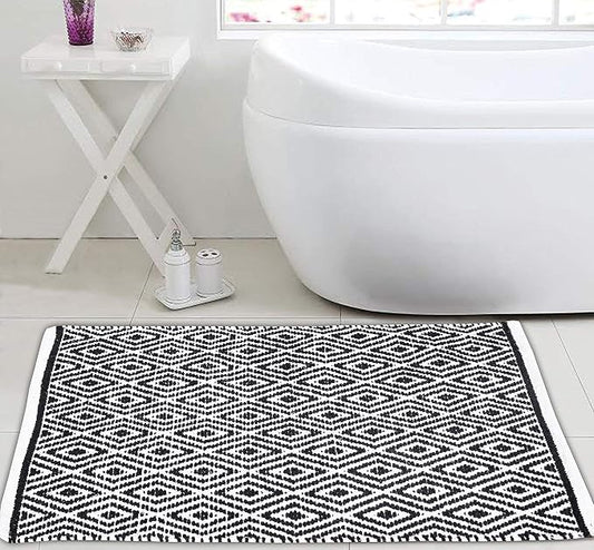 Ramanta Home 100% Cotton Diamond Handwoven Reversible Rug 21x34 Inch– Black Soft Washable Area Rug for Bathroom, Kitchen, Bedroom, Entryway | Durable Lightweight Handmade Accent Floor Mat | Boho Décor