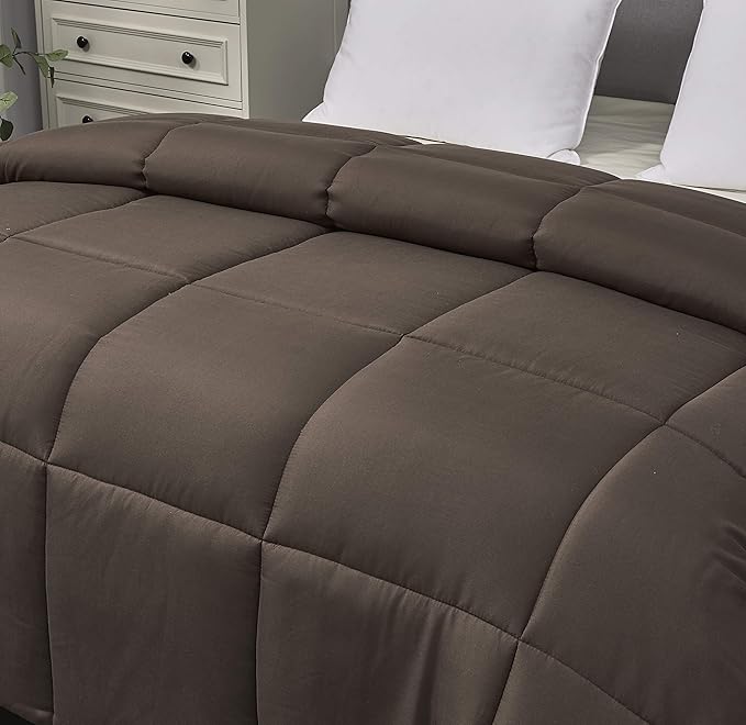 Blue Ridge Home Fashions Microfiber Light Weight Solid Down Alternative All Season Comforter-Hypoallergenic Polyester Fill, Full-Queen, Chocolate
