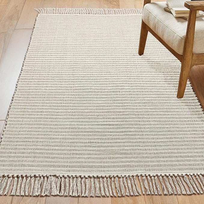 Chardin home Beige & Ivory Providence Area Rug 3x5 feet |Hand Woven Farmhouse Rug with Hand Knotted Fringes | Great in Kitchens bathrooms Living Rooms Bedroom Study | Reversible Cotton Rug