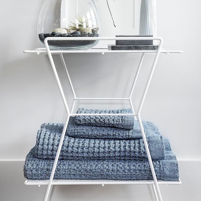 ONSEN Supima® Waffle Bath Towel, Large, Quick Dry Lint Free 100% USA Cotton, Lightweight Absorbent Bath Towel, 31x57 in (Denim Blue, 1x Bath Towel)