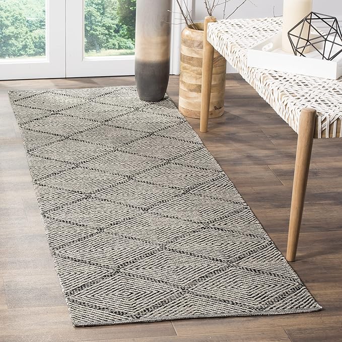 SAFAVIEH Montauk Collection Runner Rug - 2'3" x 17' Runner, Black, Handmade Cotton, Trellis Design, Ideal for The Living Room, Bedroom, Dining Room (MTK821D-217)