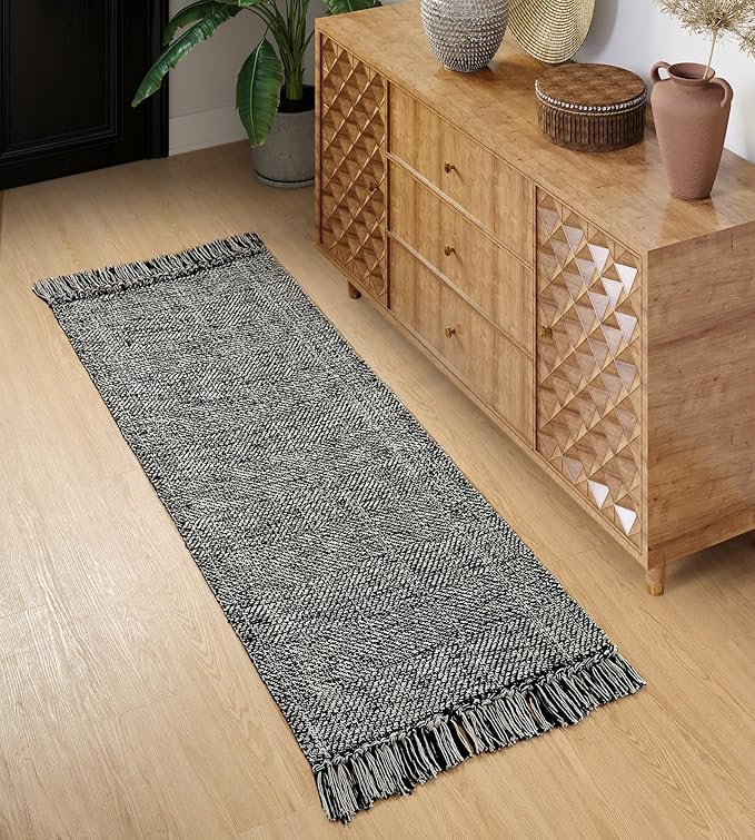 Collive Hallway Runner Rug, 2' x 5' Soft Washable Kitchen Runner Rug, Black Contemporary Modern Laundry Room Rugs Indoor Hand-Woven Cotton Carpet for Bedroom Entryway Front Door Farmhouse