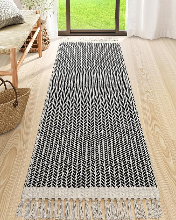 Lahome Belle Boho Kitchen Runner, 2'6''x8 Runners for Hallways Lightweight Bath Mat Woven Washable Runner Rug with Tassels, Farmhouse Non Shedding Black Rug for Bedroom Living Room