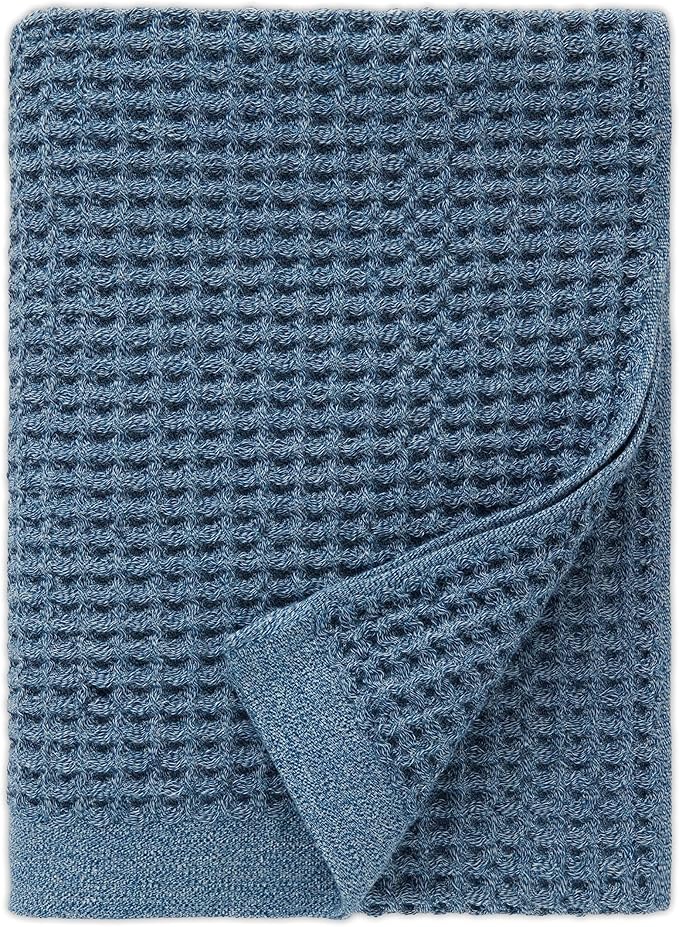 ONSEN Supima® Waffle Bath Towel, Large, Quick Dry Lint Free 100% USA Cotton, Lightweight Absorbent Bath Towel, 31x57 in (Denim Blue, 1x Bath Towel)