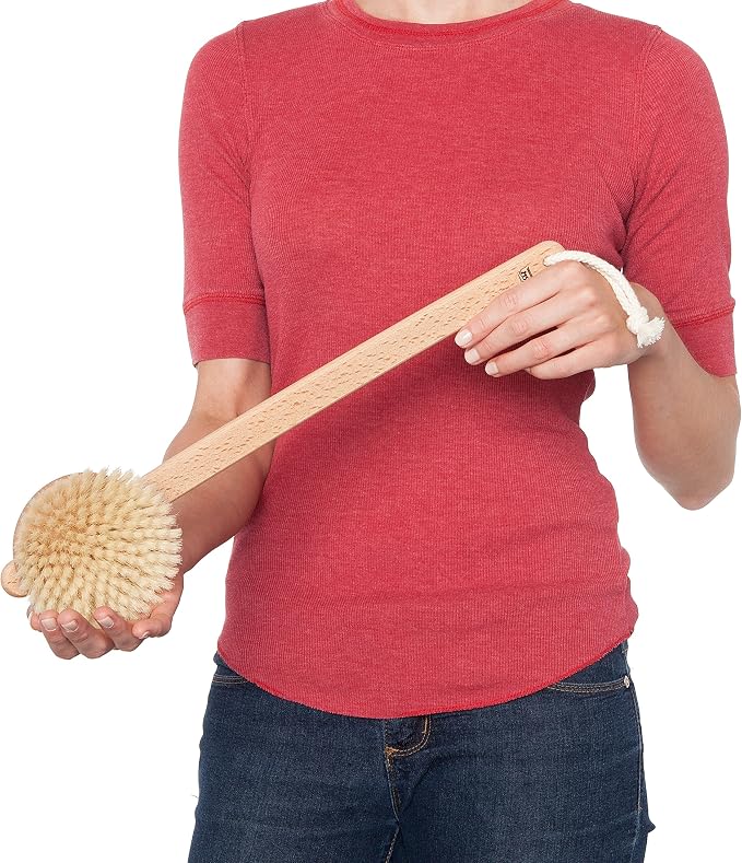 REDECKER Natural Pig Bristle Bath Brush with Oiled Beechwood Handle, 18-1/2-Inches - Back Brush - Shower Back Brush with Long Handle - Natural Bristle Brush, Made in Germany