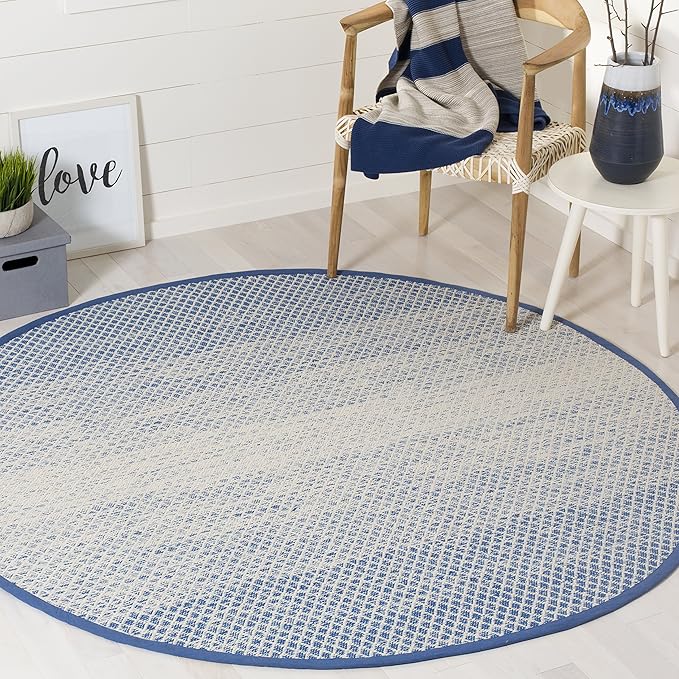 SAFAVIEH Montauk Collection 8' Round Blue/Ivory MTK601B Handmade Cotton Entryway Foyer Living Room Bedroom Kitchen Area Rug